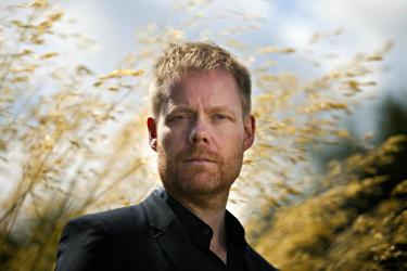 16 Pieces to Explore the Beautiful Minimalism of Max Richter