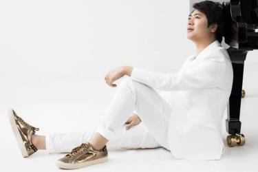 Lang Lang Channels His Student Days in ‘Piano Book’…